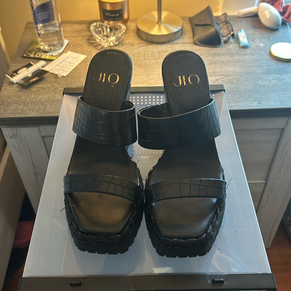 J Lo black wedge sandal. Size 7